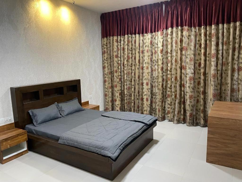 Royal Nest Premium Otel Pune Dış mekan fotoğraf