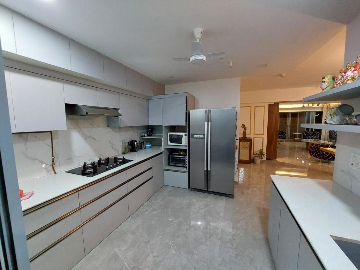 Royal Nest Premium Otel Pune Dış mekan fotoğraf